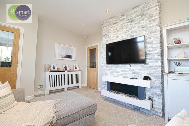 3 bed Town House for sale Image 8