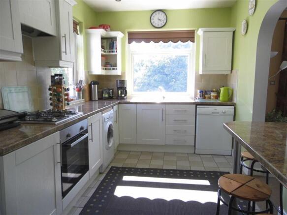 BREAKFAST KITCHEN