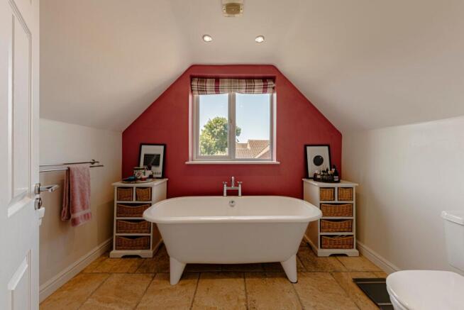 Ensuite Bedroom One (1)