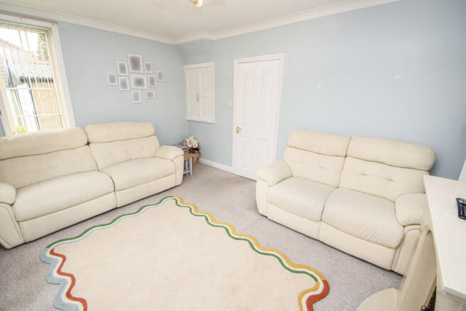 2 bed Semi-Detached for sale Image 10