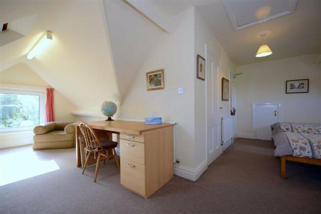Large Additional Bedroom