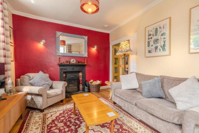 3 bed Semi-Detached for sale Image 7