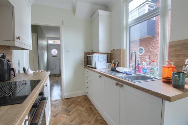 3 bed Semi-Detached for sale Image 10
