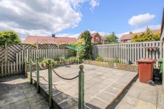 2 bed Detached Bungalow for sale Image 12