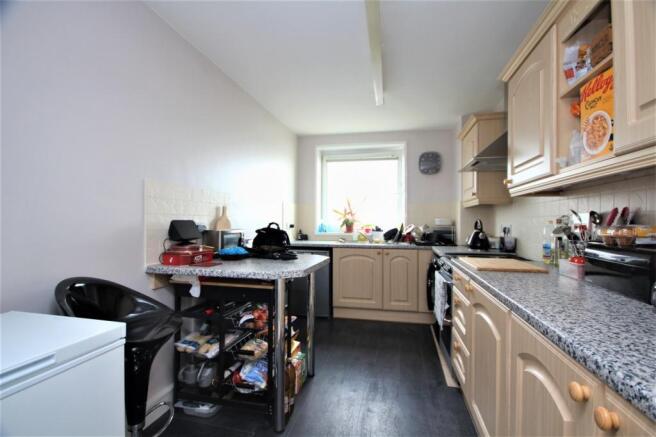 Kitchen / Breakfast 