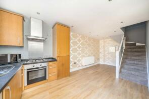 Flat Part Ground And Part First Floor C, 230, Earlsfield Road, London SW18 3DX