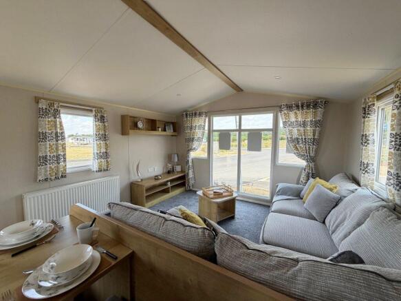 Willerby Grasmere 2019 Car0059196 144672175.jpeg