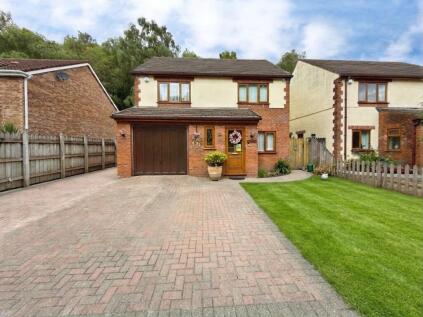 Woodlands Avenue, Clydach, Swansea