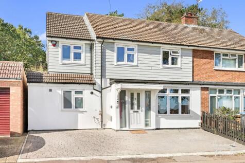 Western Avenue, Epping, CM16