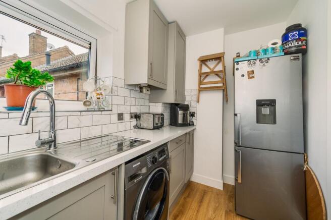 KITCHEN AND LOUNGE