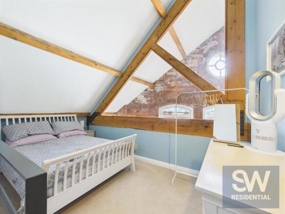 2 bed Apartment for sale Image 4