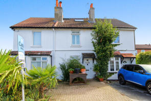 45, Pleasant Place, Hersham, Walton-on-thames KT12 4HR