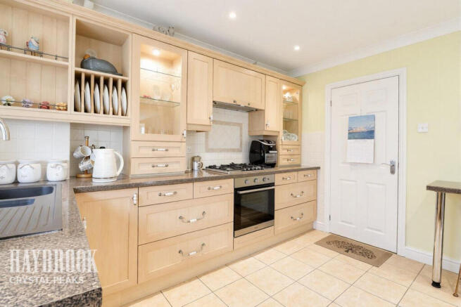 2 bed Detached Bungalow for sale Image 7