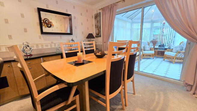 The Folly, Newbury, RG14 7JG photo 4