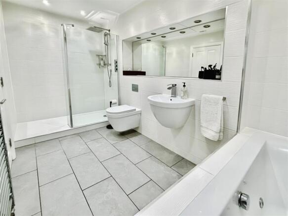 Bathroom/Shower Room W/C