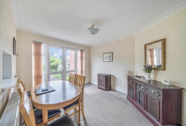 1356090-10-68cabd...