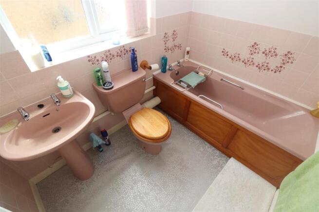 Bathroom / WC