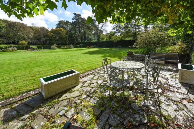 Seating and Garden