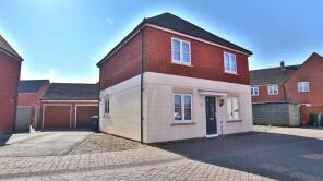 18, Redwing Close, Walton Cardiff, Tewkesbury GL20 7SJ