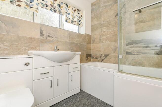 3 bed Detached for sale Image 11