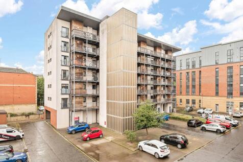 Flat 28, 3 Salamander Court, Leith, Edinburgh, EH6 7JE