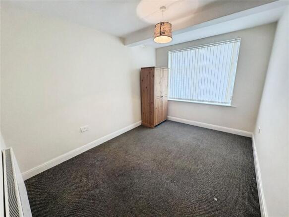 1 bed Flat to rent Image 6