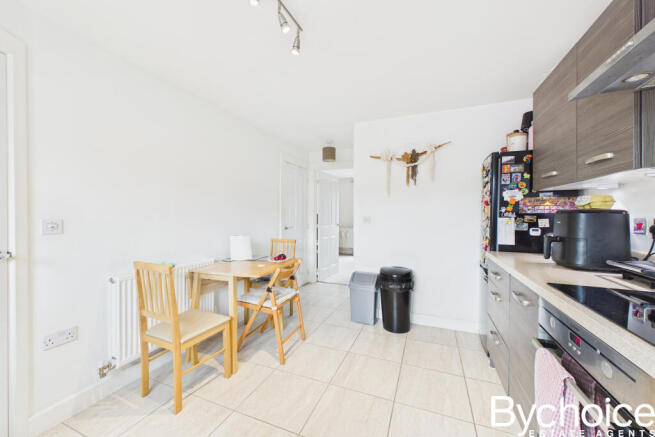 Latimer Close, Cambridge, Cambridgeshire photo 4