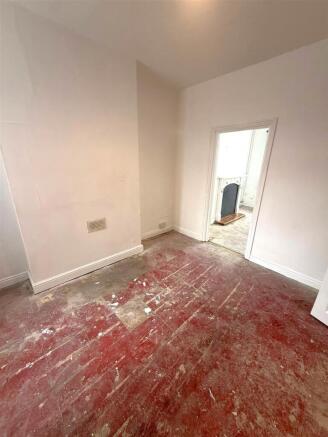 Lounge / Dining Room