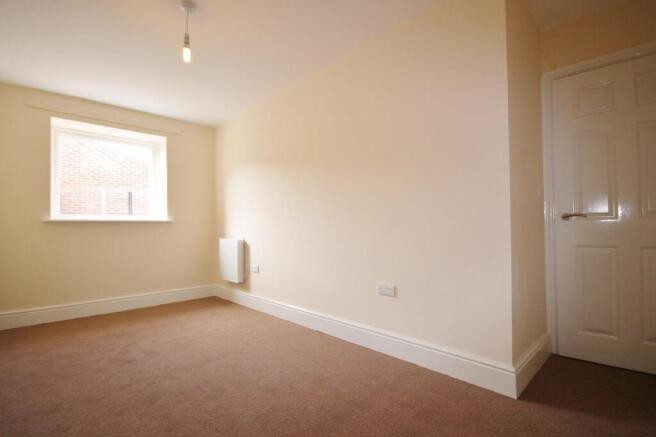 2 bed Flat to rent Image 4