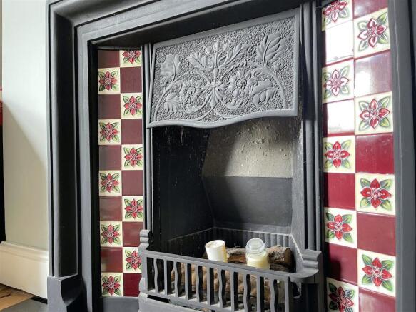 Living Room Fireplace.jpeg