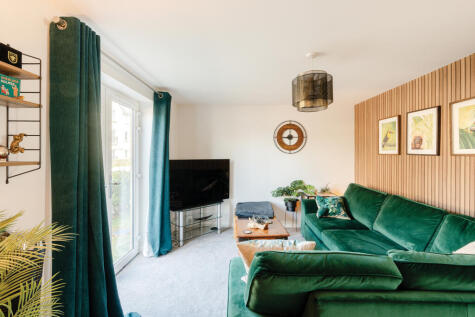 Goosefoot Road, Lyde Green