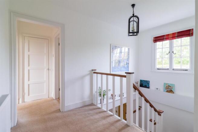 FIRST FLOOR LANDING