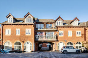8, Normandy Court, Shore Road, Warsash, Southampton SO31 9FS