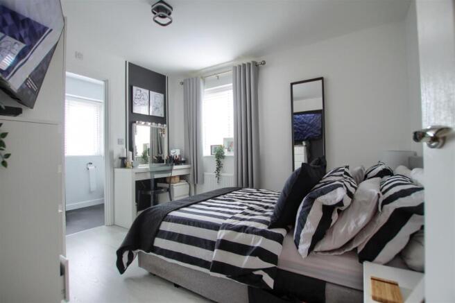3 bed Detached for sale Image 7