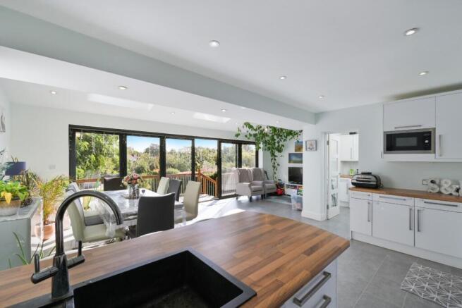 WALSINGHAM GARDENS (12).jpg