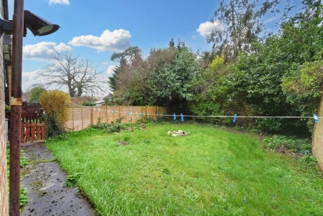 44 Sefton Close, Stoke Poges, Slough, SL2 4LJ