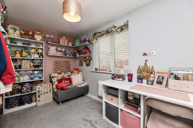 2 bed Semi-Detached for sale Image 7
