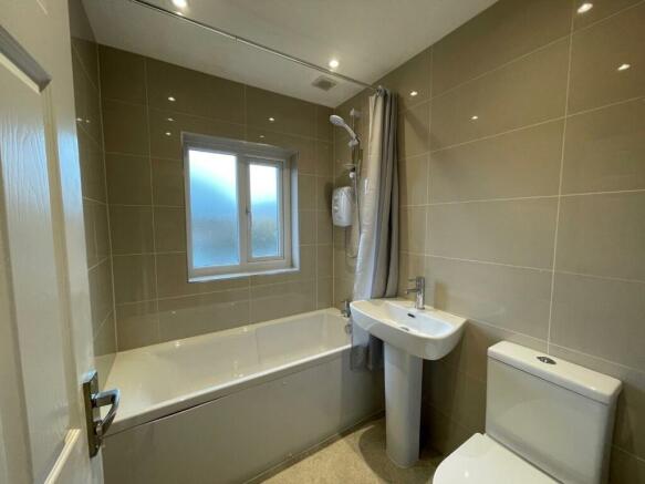 24 Mosswood.5.jpg