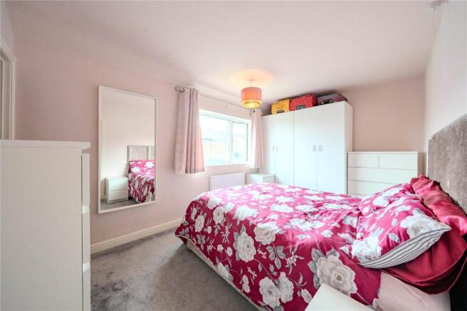 2 bed Terraced for sale Image 5