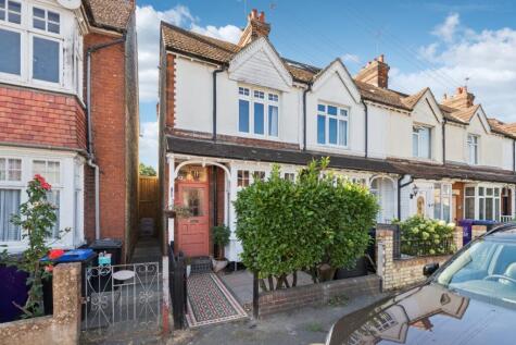 Lancaster Road, Hitchin, SG5 1PD