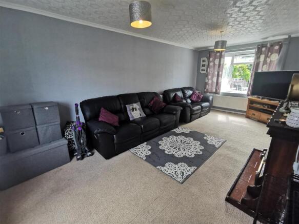 LIVING DINING ROOM