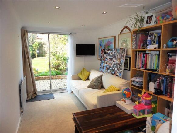 Playroom/Bedroom