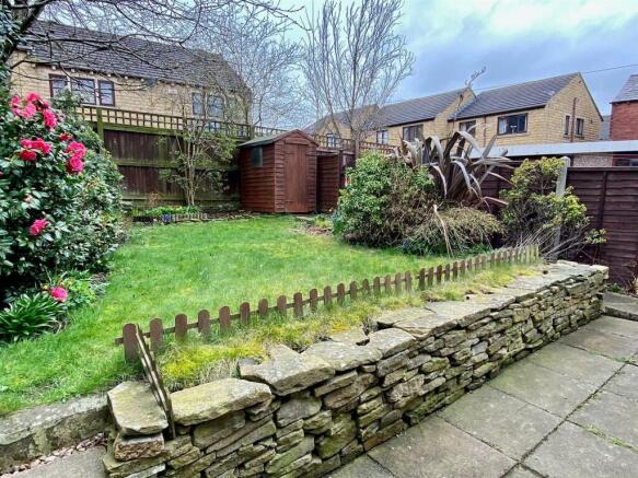 child lane 8 garden.jpg