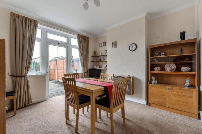 28 Breadcroft Lane, Barrow Upon Soar, Loughborough, Leicestershire LE12 8HW photo 4