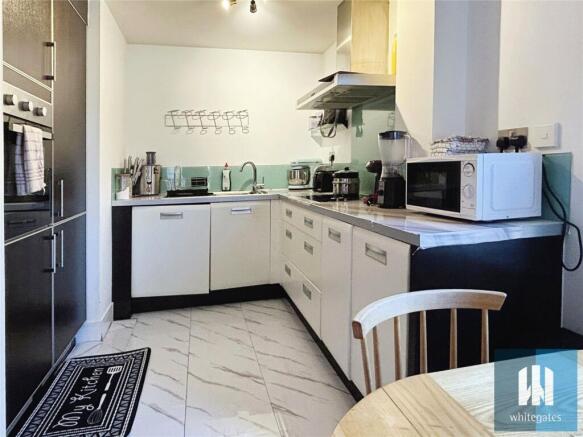 1 bed Apartment to rent Image 8