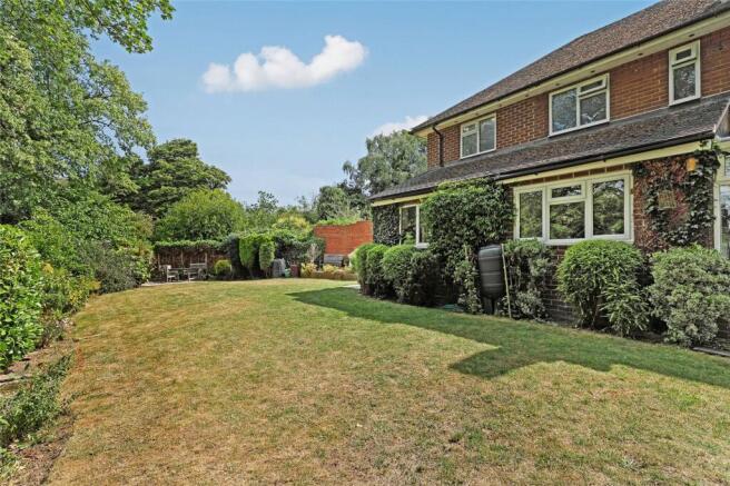 Miller Avenue, Wakefield, WF2 photo 4