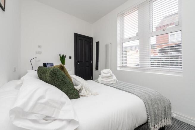 3 Sheffield - room 1.jpg