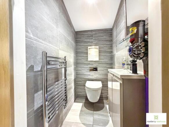 3 bed Terraced for sale Image 8