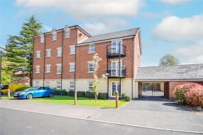 1, Stephenson Court, Old College Road, Newbury RG14 1TH
