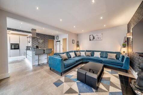 Woodfield Road, Solihull, West Midlands, B91